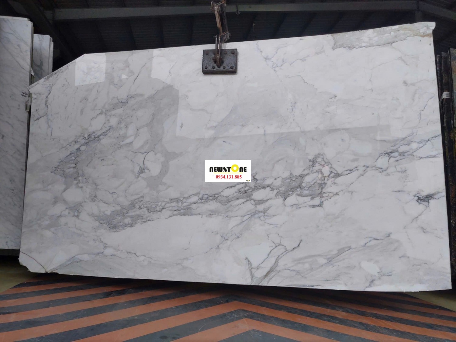 Đá Marble Trắng Calacatta