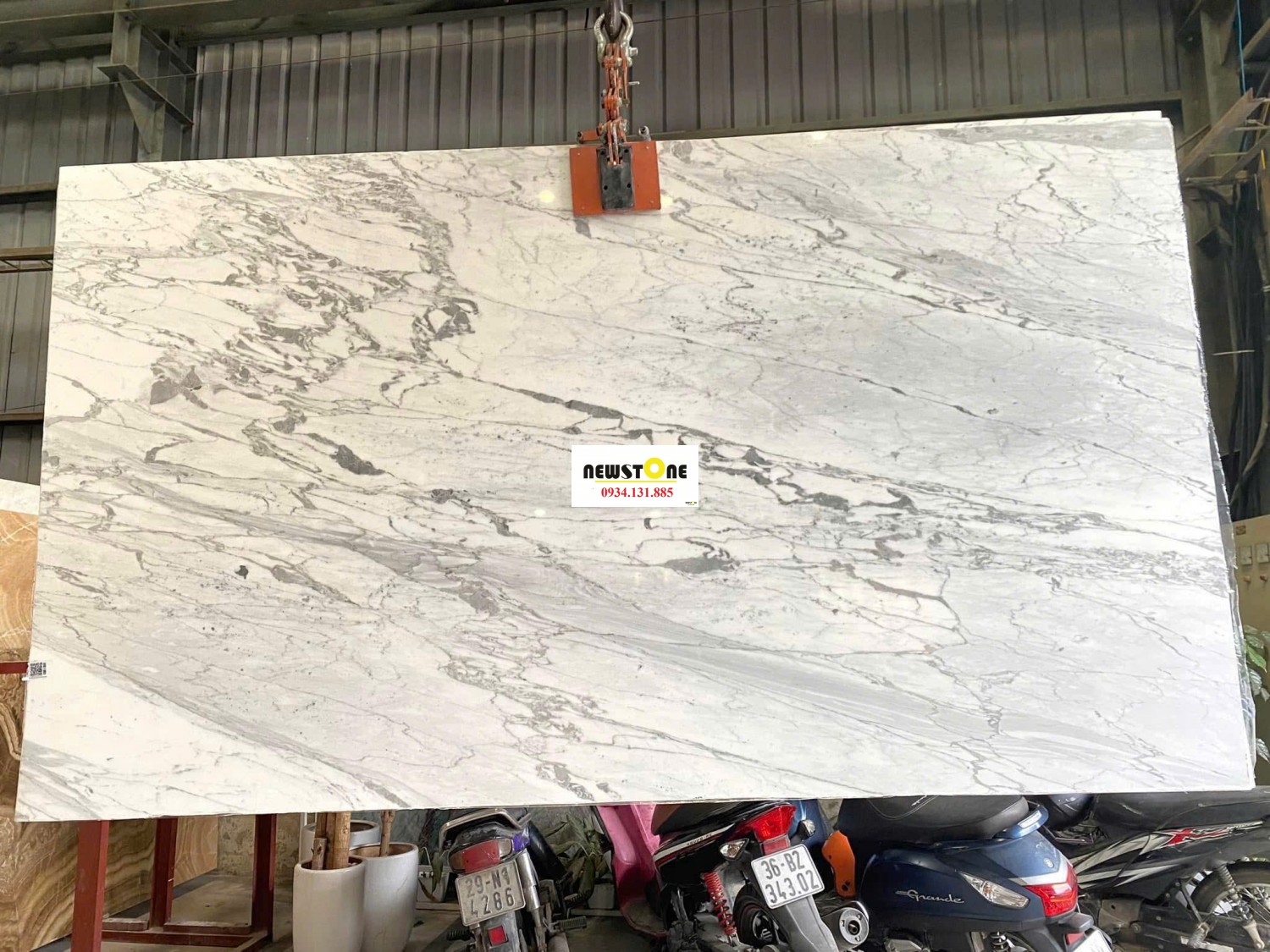 Đá Marble Trắng Calacatta