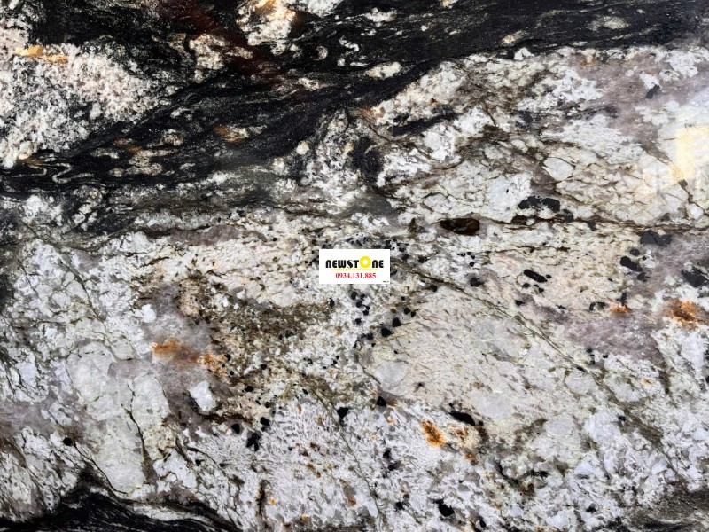 Đá Granite Titanium Black 