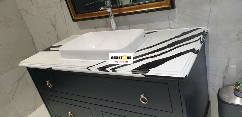 Đá Quartz Calacatta Art