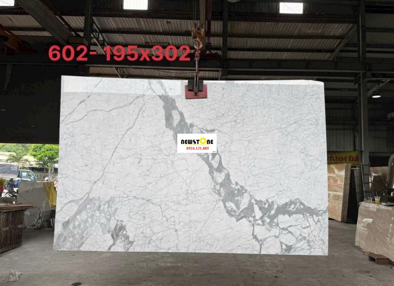 Đá Marble Calacatta