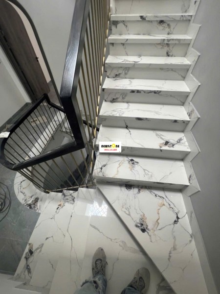 Đá Nhân Tạo Trắng Khói Đen